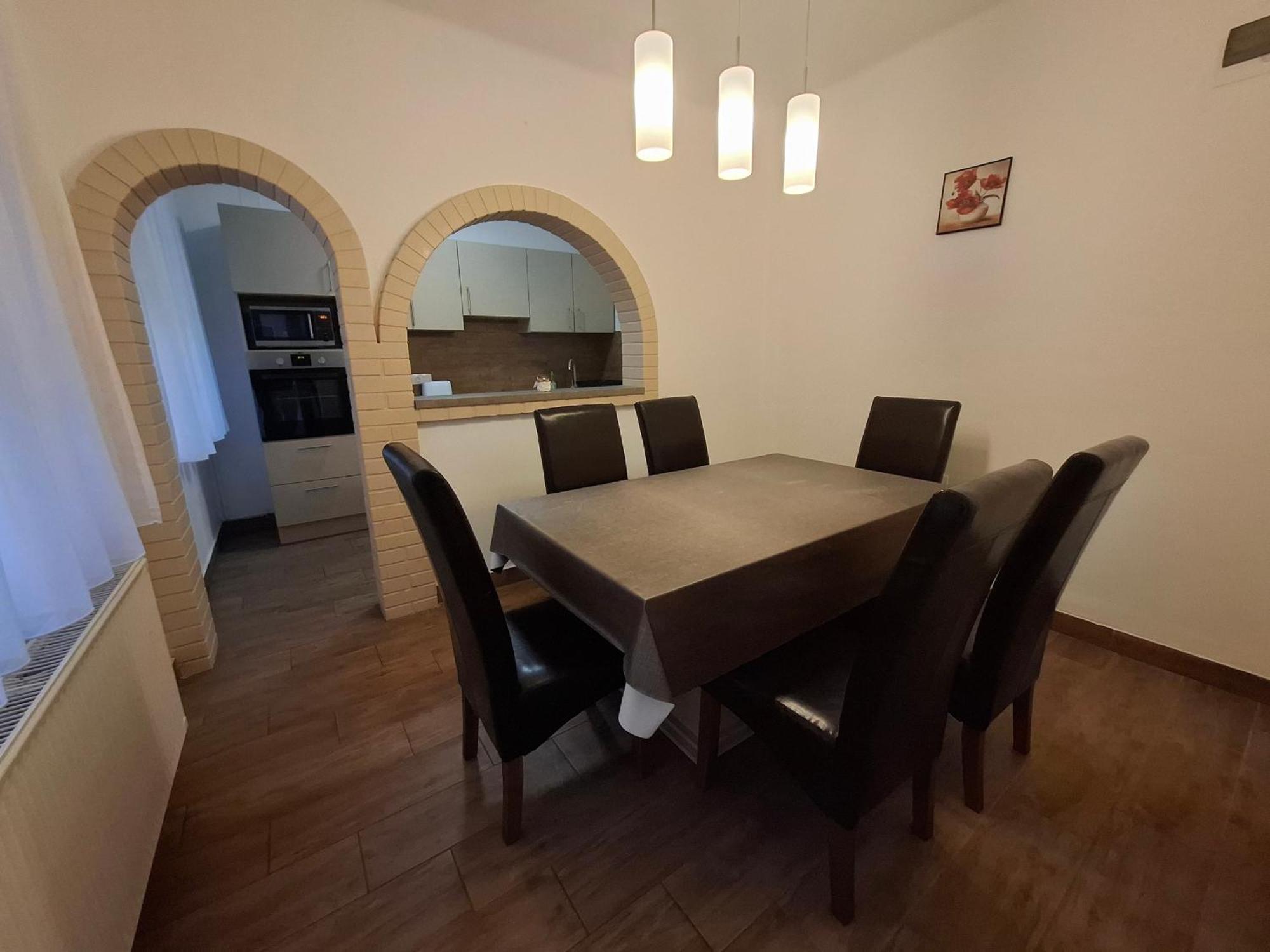 Ilona Apartmanhaz Сиофок Екстериор снимка