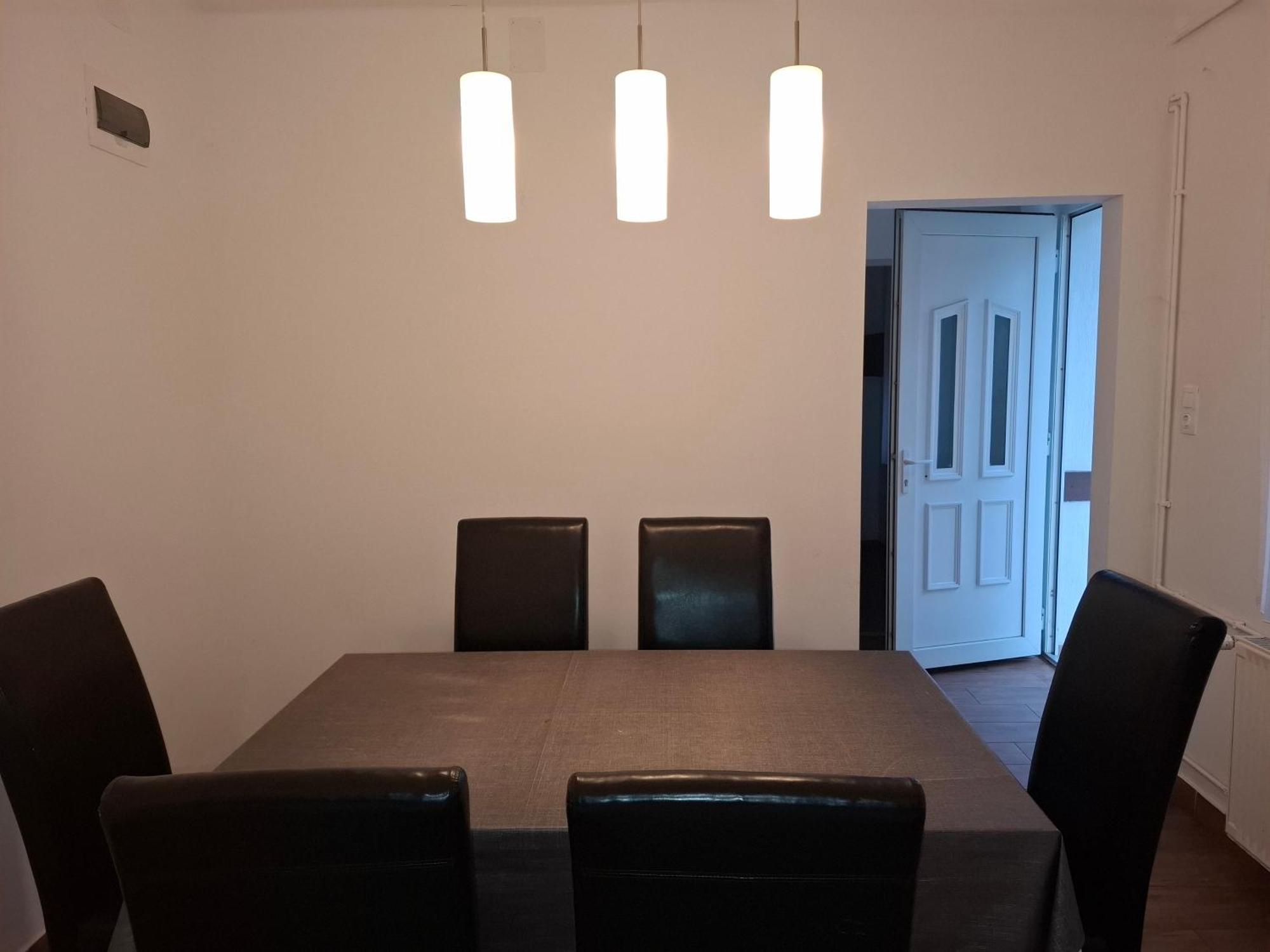Ilona Apartmanhaz Сиофок Екстериор снимка